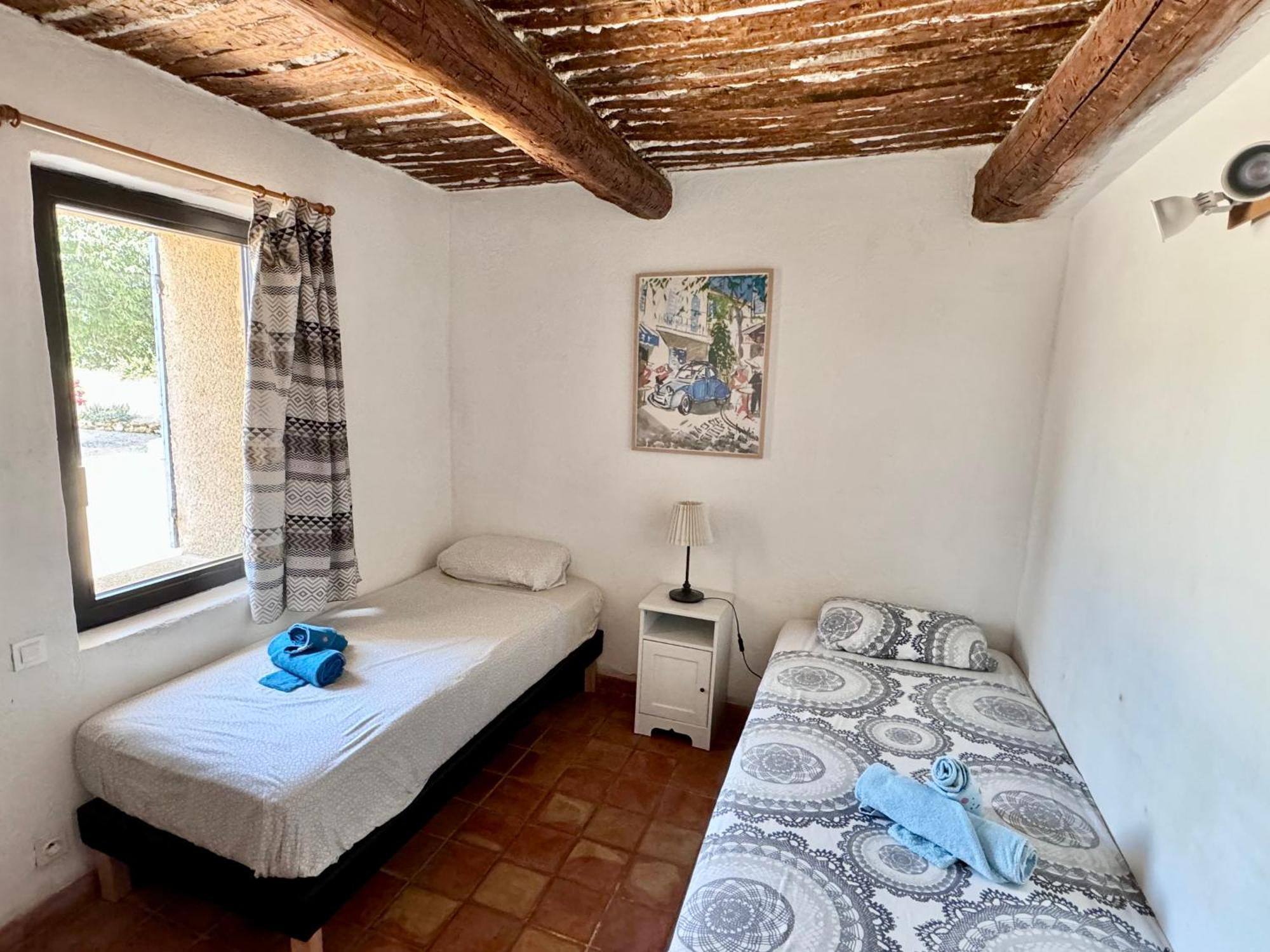 Bastide Du Buou Apartment Puyvert Ngoại thất bức ảnh